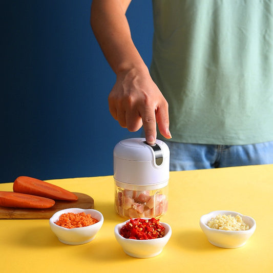 Mini Processador Elétrico USB para Alho, Cebola e Vegetais – Compacto, Recarregável e Super Prático!